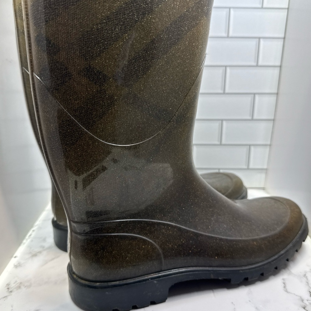 Burberry rain boots